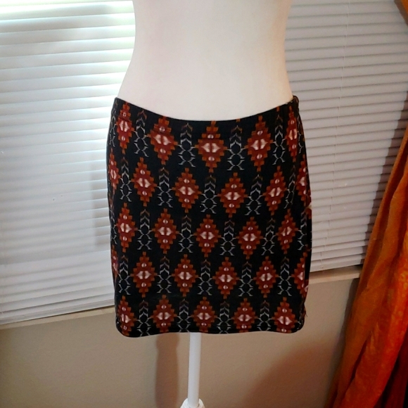 BOOHOO Tribal Mini Skirt - Picture 1 of 2